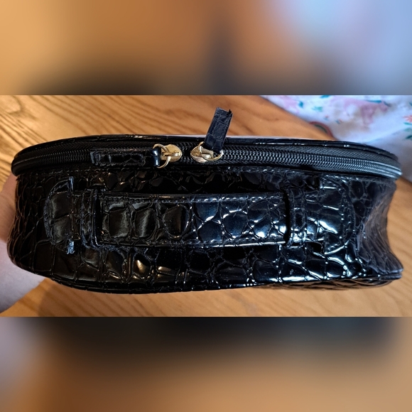 EUC Paloma Picasso Vegan Black Croc Travel Cosmetic Makeup Beauty Case Bag - Picture 4 of 9